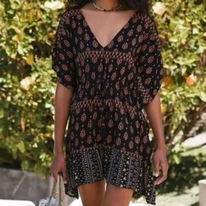 Maaji Black Floral Bagh Bohemian Short Sleeve Kaftan Tunic Dress, Small
